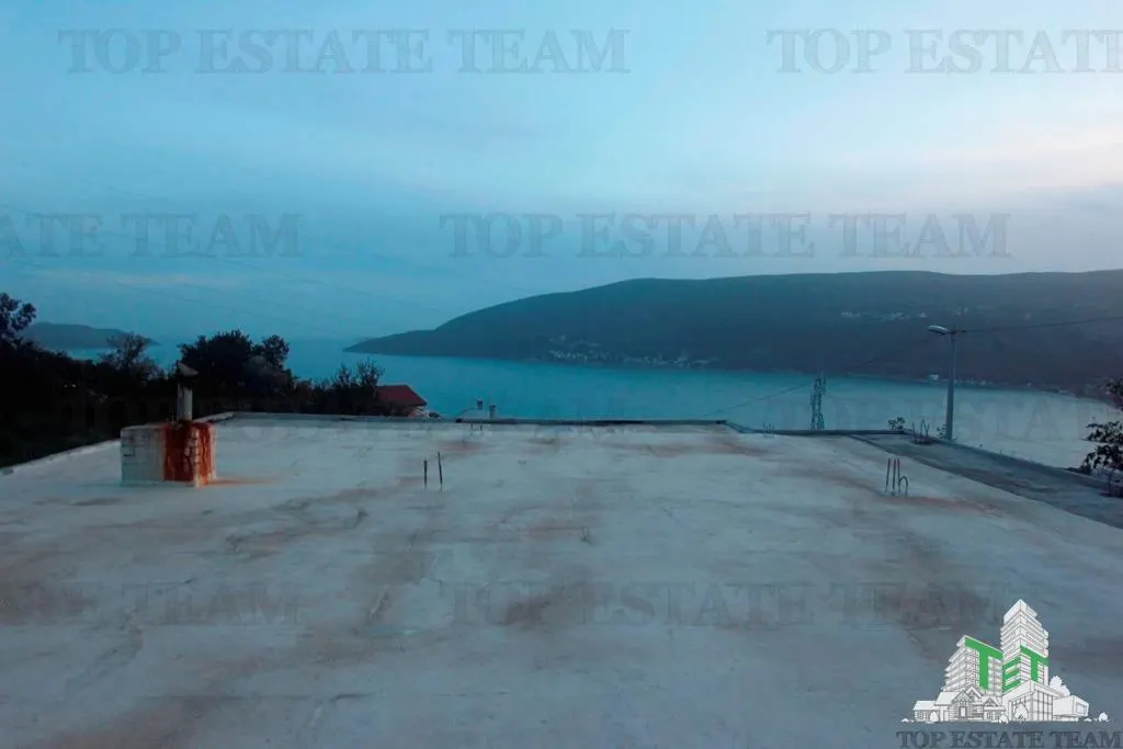 Villa for Sale in Herceg-Novi, Montenegro - foto 4