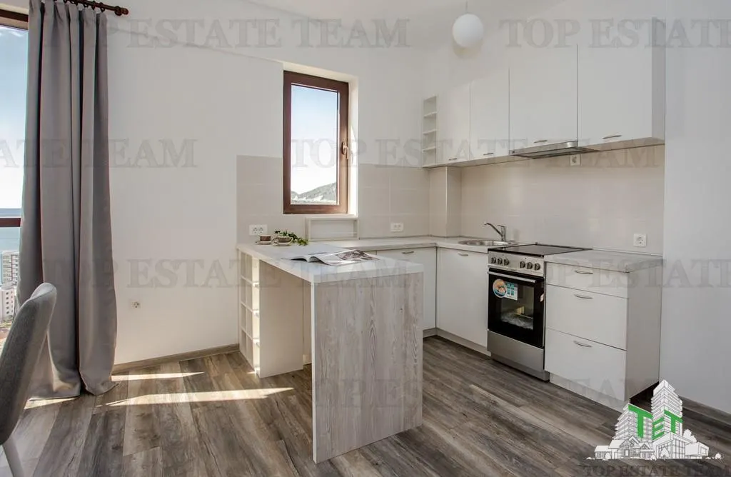Apartment for Sale in Budva, Montenegro - foto 2