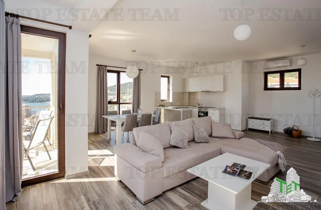 Apartment for Sale in Budva, Montenegro - foto 4