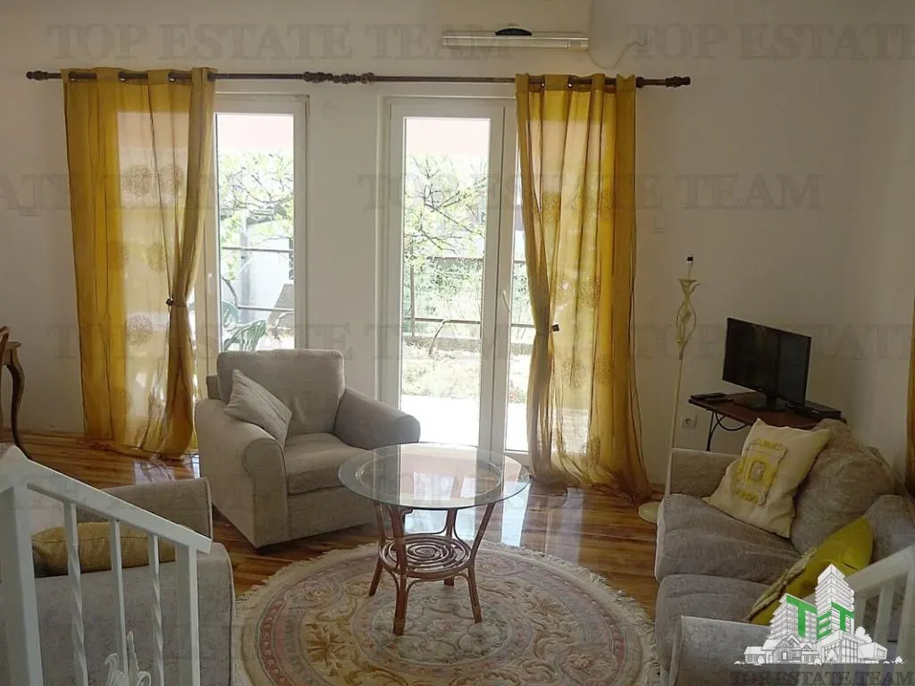 Villa for Sale in Herceg-Novi, Montenegro - foto 1