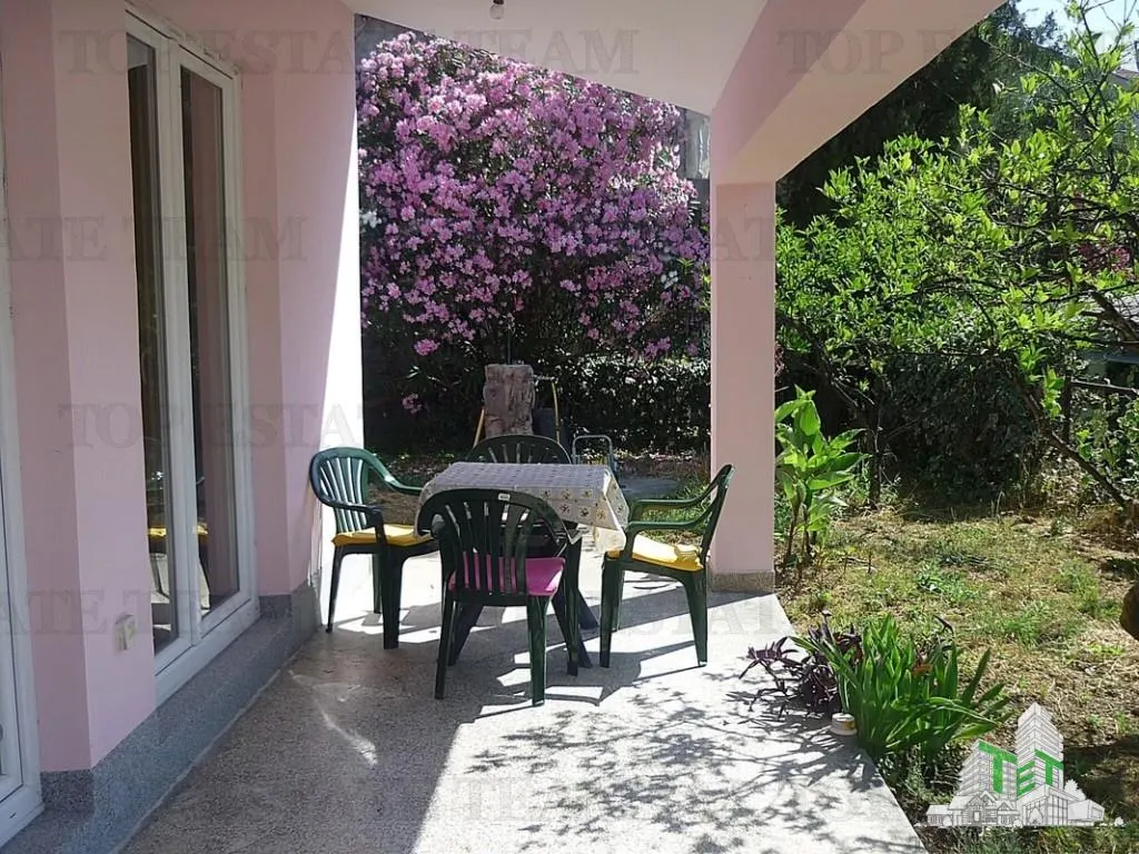 Villa for Sale in Herceg-Novi, Montenegro - foto 12