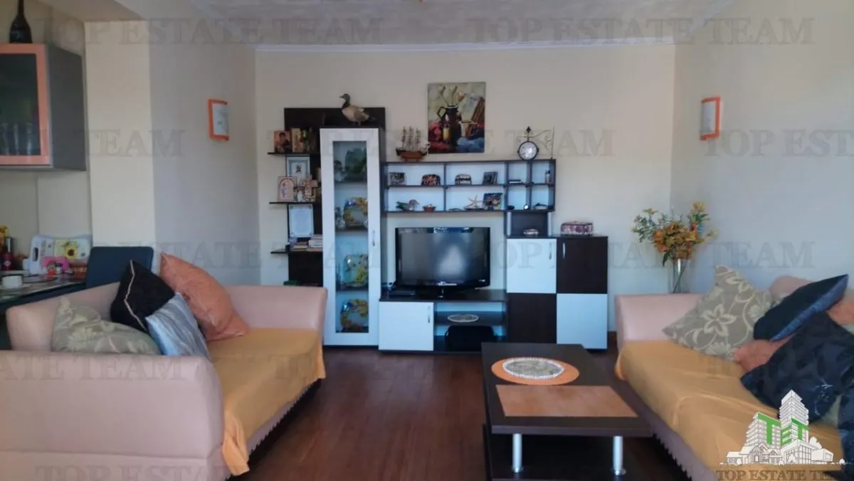 Apartment for Sale in Herceg-Novi, Montenegro - foto 3