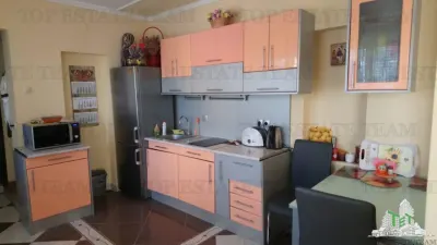 Apartment for Sale in Herceg-Novi, Montenegro - foto 8