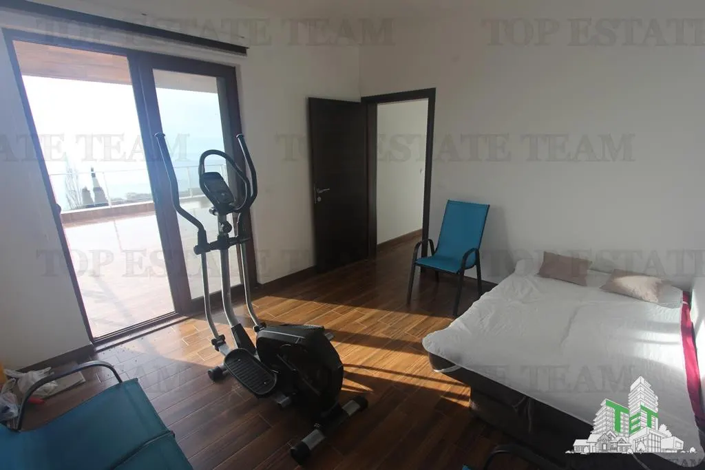 Villa for Sale in Bar, Montenegro - foto 17