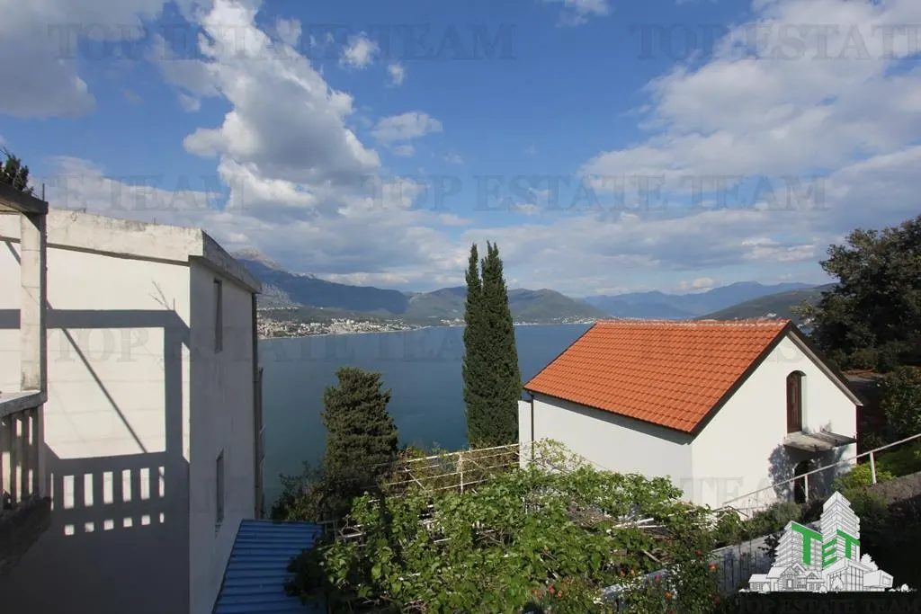 Building Plot for Sale in Herceg-Novi, Montenegro - foto 1