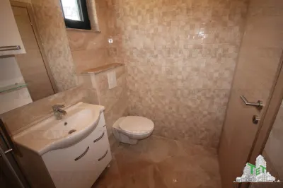 Apartment for Sale in Herceg-Novi, Montenegro - foto 11
