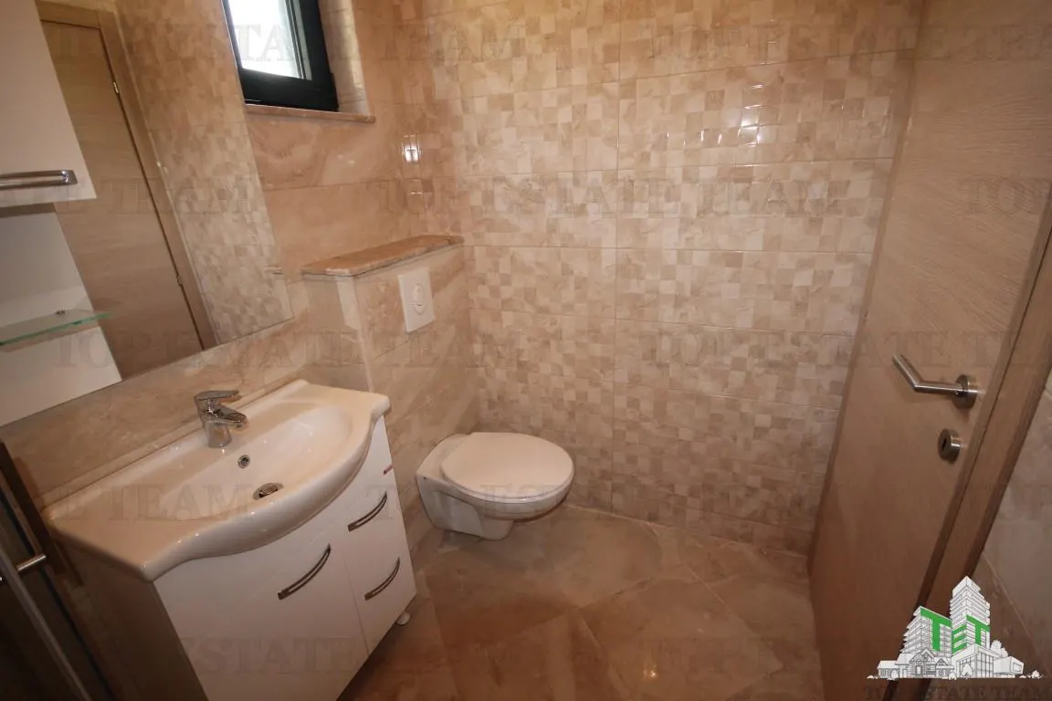 Apartment for Sale in Herceg-Novi, Montenegro - foto 11