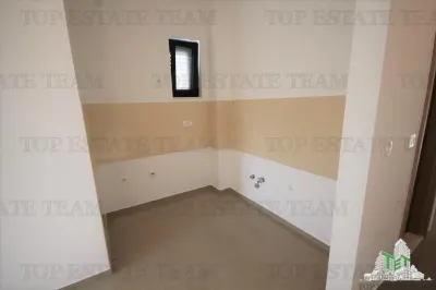 Apartment for Sale in Herceg-Novi, Montenegro - foto 3
