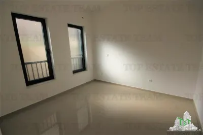 Apartment for Sale in Herceg-Novi, Montenegro - foto 5