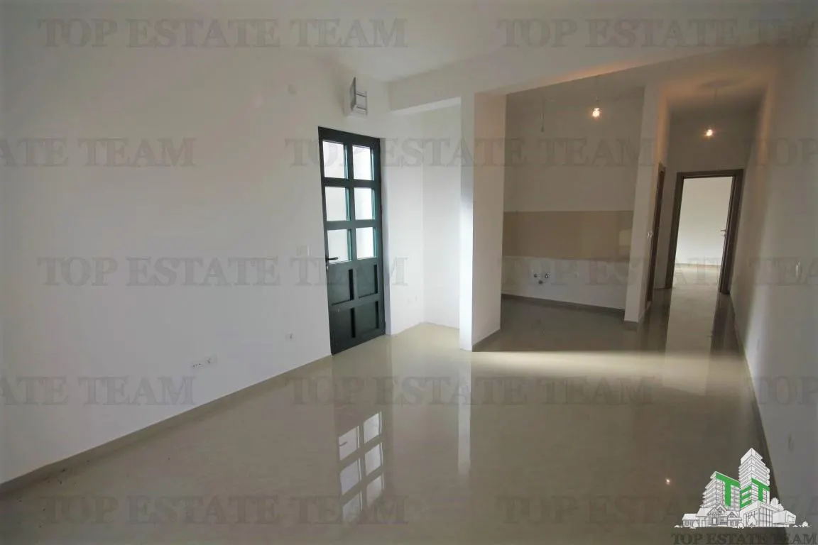 Apartment for Sale in Herceg-Novi, Montenegro - foto 6