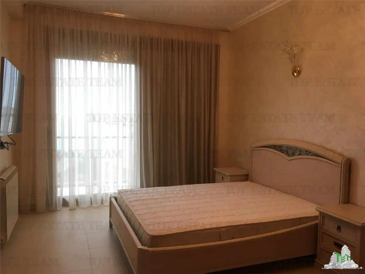 Villa for Sale in Budva, Montenegro - foto 2