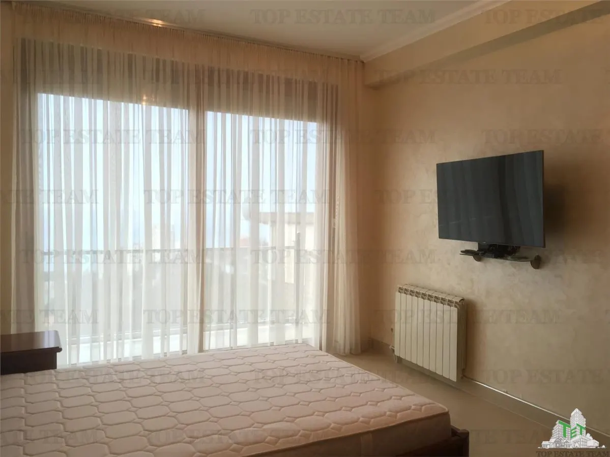 Villa for Sale in Budva, Montenegro - foto 3