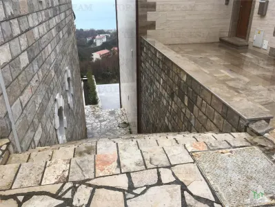 Villa for Sale in Budva, Montenegro - foto 25