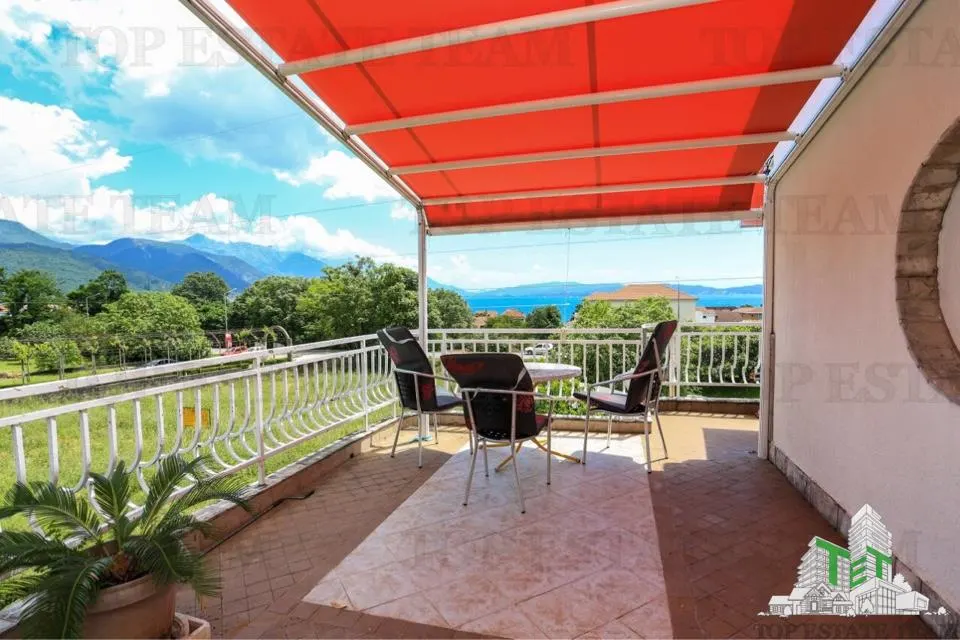 Villa for Sale in Herceg-Novi, Montenegro - foto 8