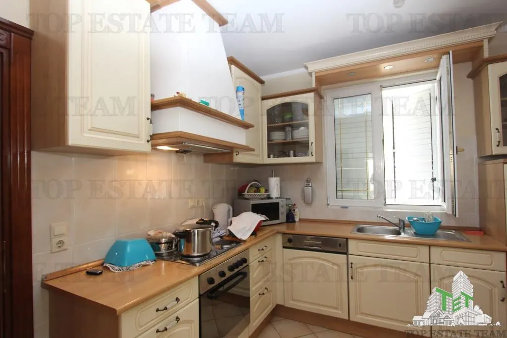 Villa for Sale in Budva, Montenegro - foto 16