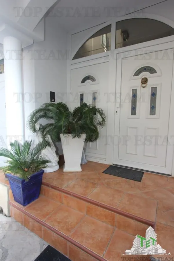 Villa for Sale in Budva, Montenegro - foto 4