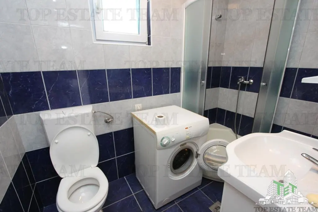 Apartment for Sale in Herceg-Novi, Montenegro - foto 13