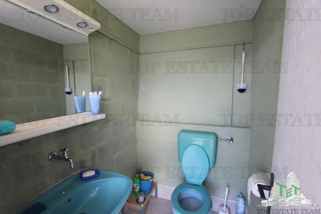 Villa for Sale in Herceg-Novi, Montenegro - foto 4