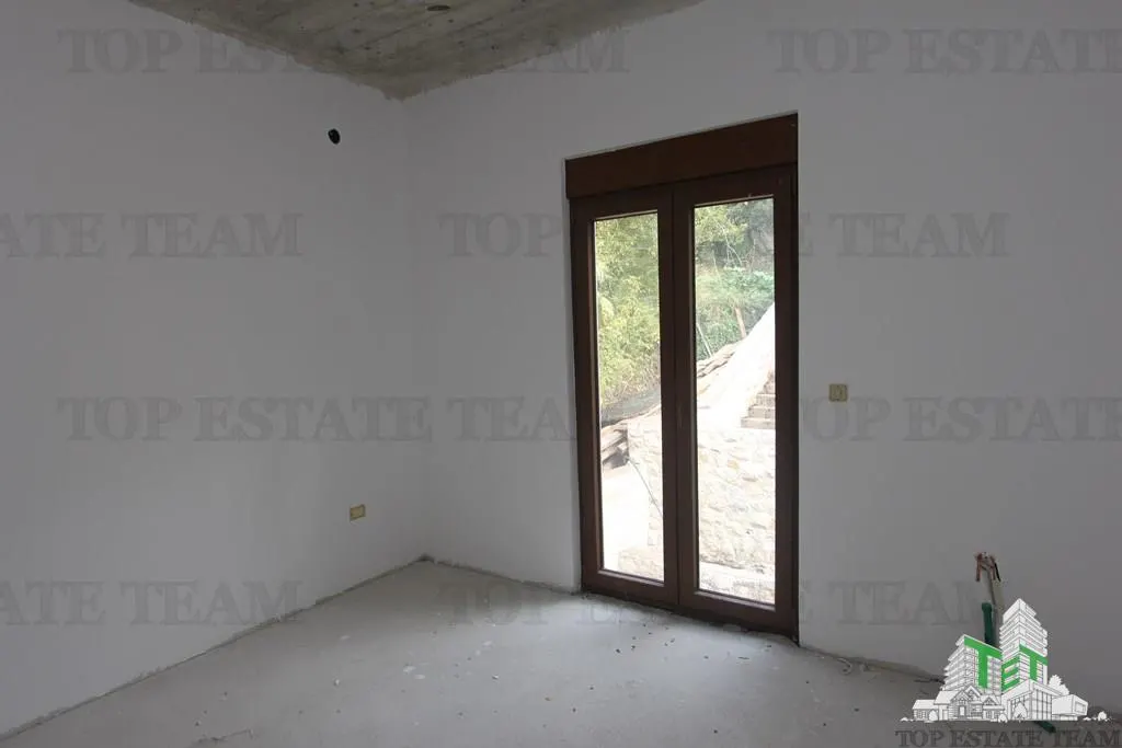 Villa for Sale in Budva, Montenegro - foto 13