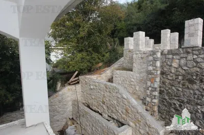 Villa for Sale in Budva, Montenegro - foto 17