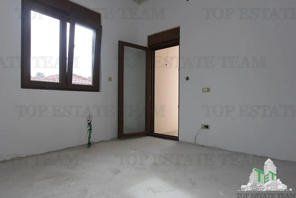 Villa for Sale in Budva, Montenegro - foto 4