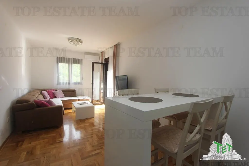Apartment for Sale in Budva, Montenegro - foto 4