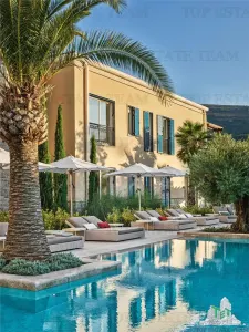 Apartment for Sale in Herceg-Novi, Montenegro - foto 4