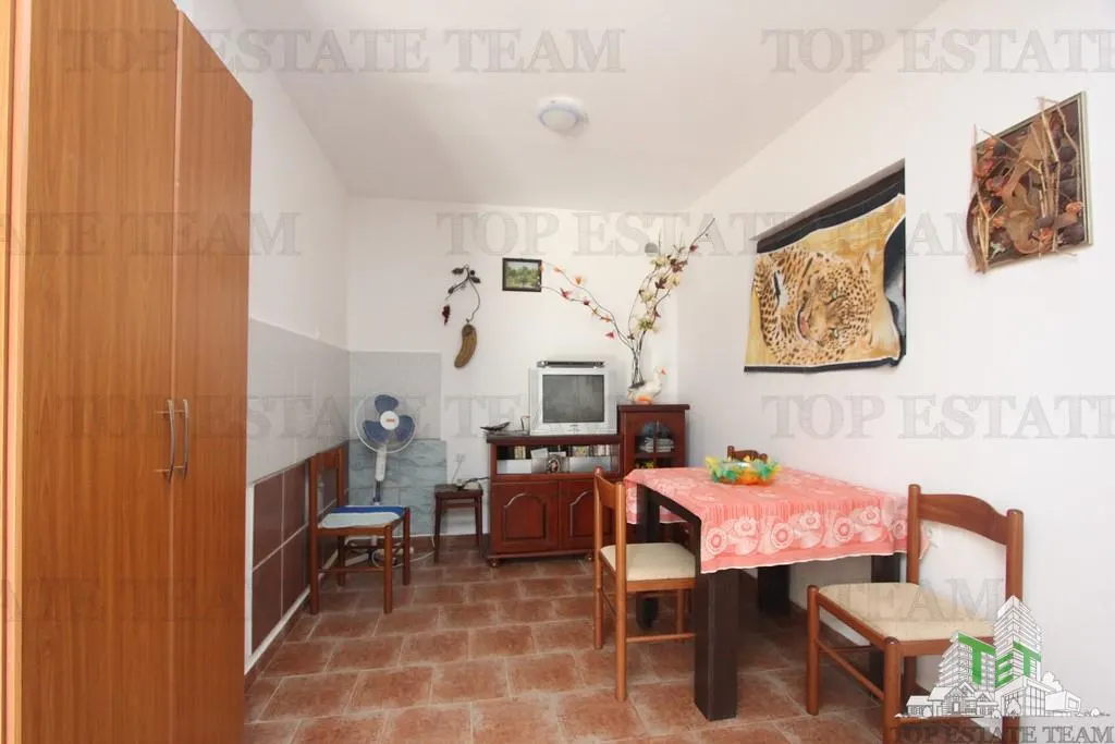 Villa for Sale in Bar, Montenegro - foto 6