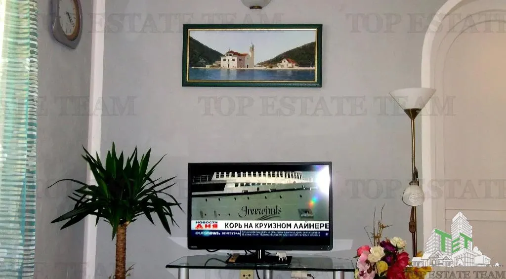 Villa for Sale in Kotor, Montenegro - foto 4