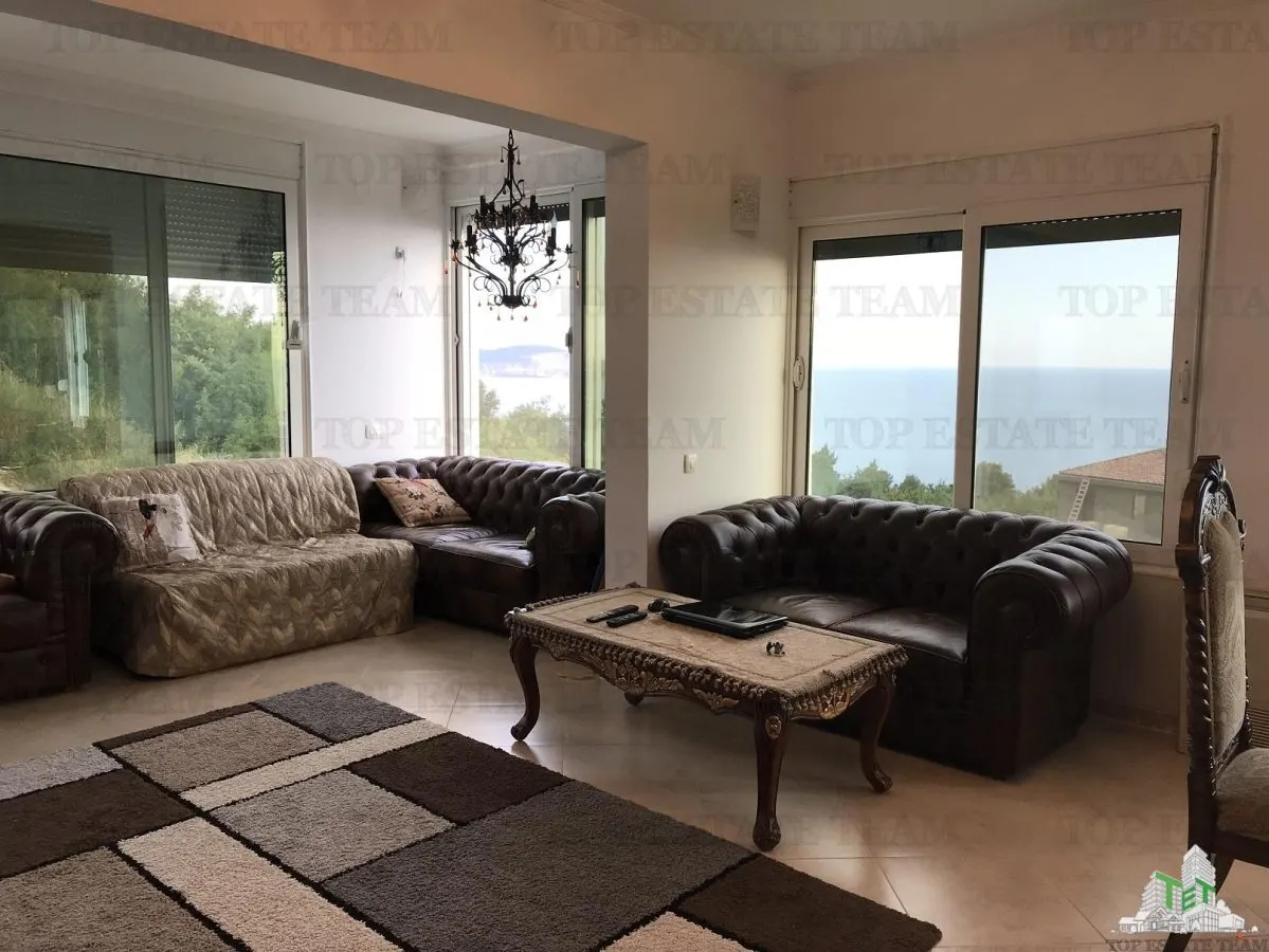 Villa for Sale in Bar, Montenegro - foto 2