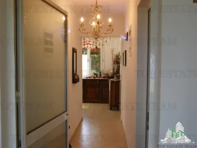 Villa for Sale in Bar, Montenegro - foto 11