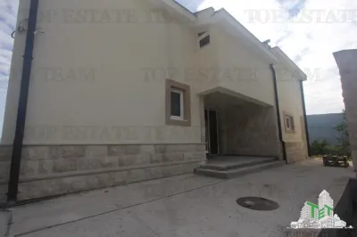 Villa for Sale in Herceg-Novi, Montenegro - foto 11