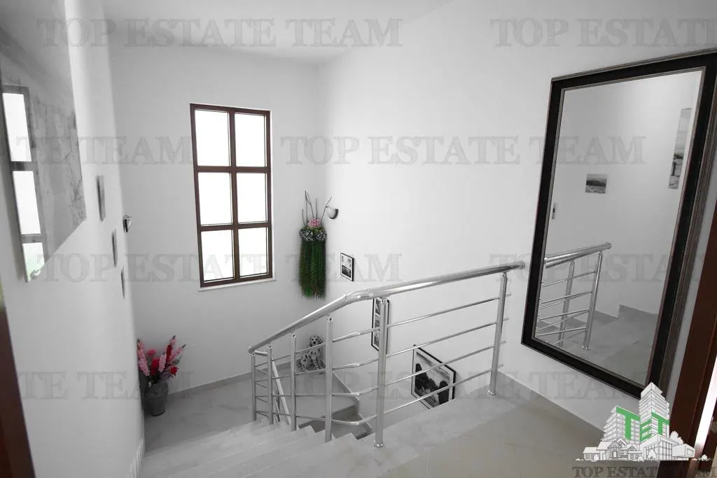 Villa for Sale in Budva, Montenegro - foto 18