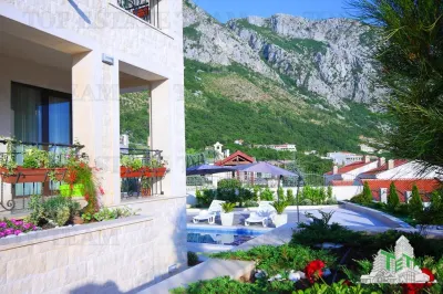 Villa for Sale in Budva, Montenegro - foto 5