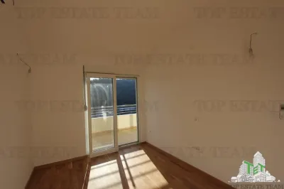 Apartment for Sale in Herceg-Novi, Montenegro - foto 16