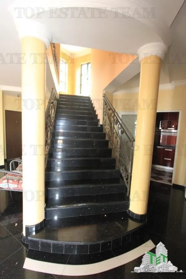 Villa for Sale in Budva, Montenegro - foto 14
