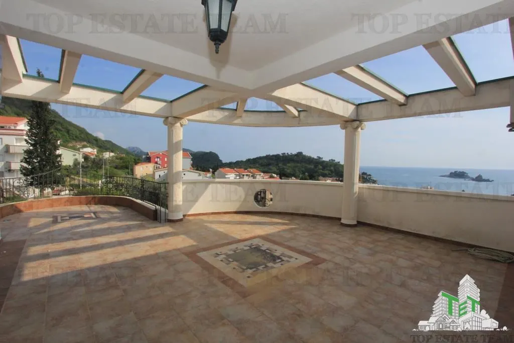 Villa for Sale in Budva, Montenegro - foto 23