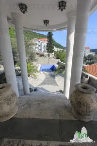 Villa for Sale in Budva, Montenegro - foto 10