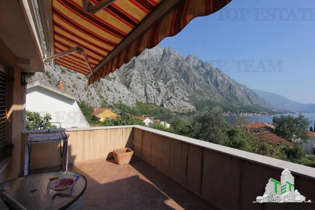 Villa for Sale in Kotor, Montenegro - foto 13