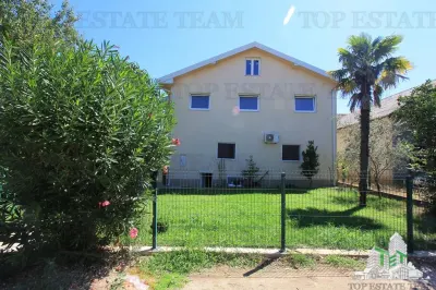Villa for Sale in Ulcin, Montenegro - foto 2