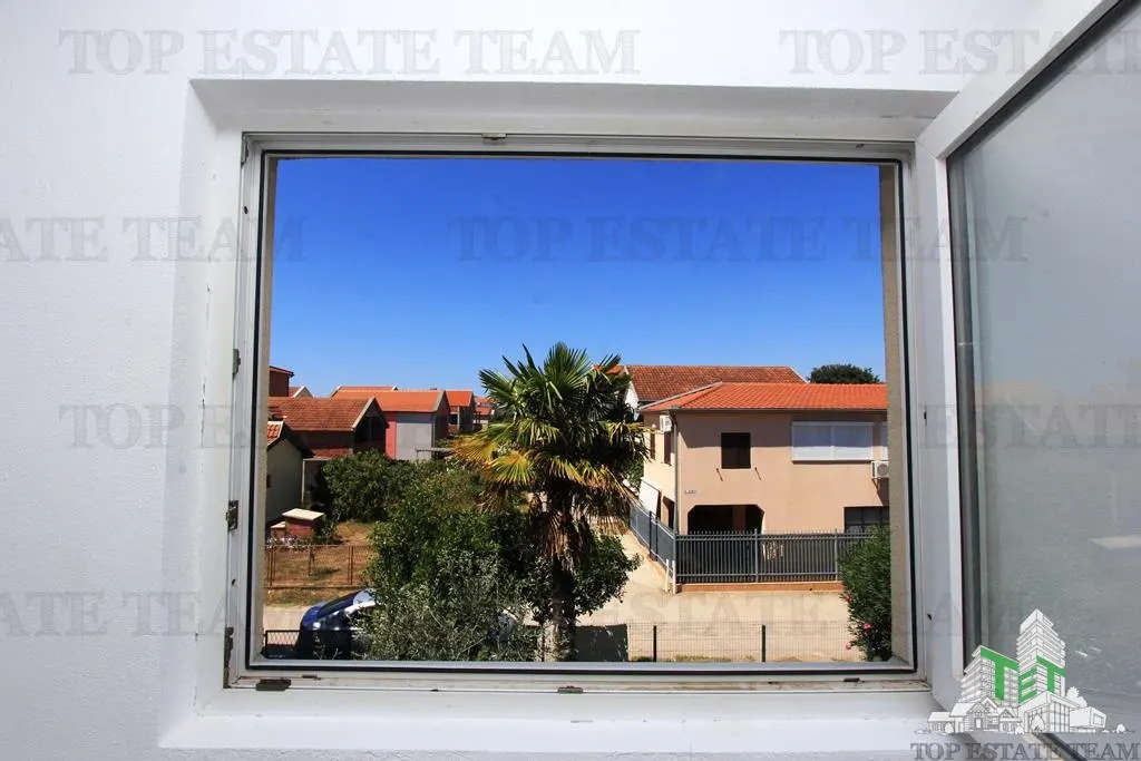 Villa for Sale in Ulcin, Montenegro - foto 13