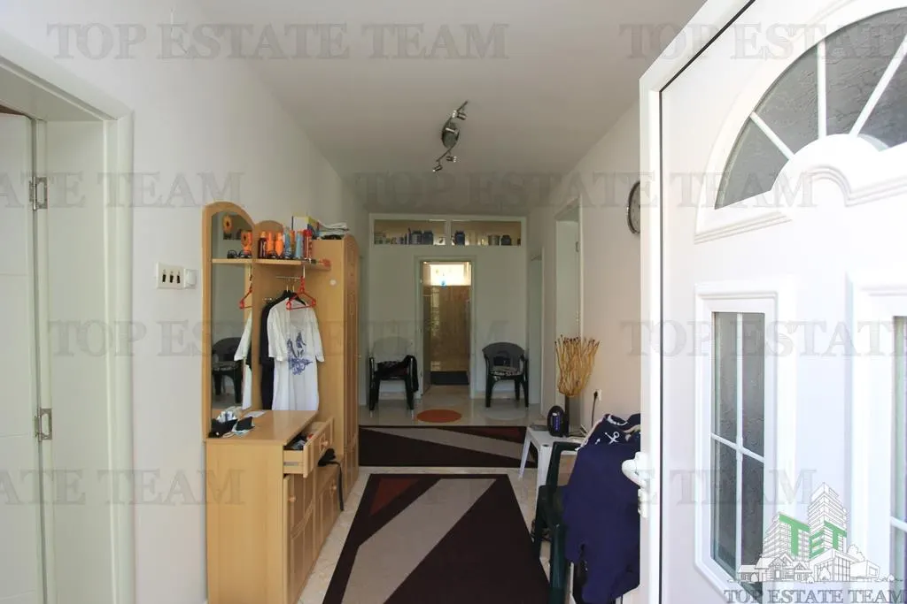 Villa for Sale in Ulcin, Montenegro - foto 14