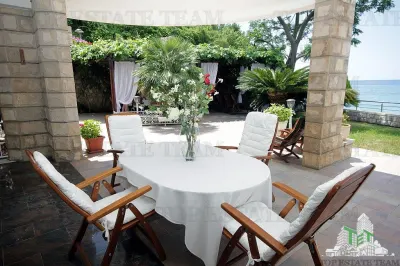 Villa for Sale in Budva, Montenegro - foto 7