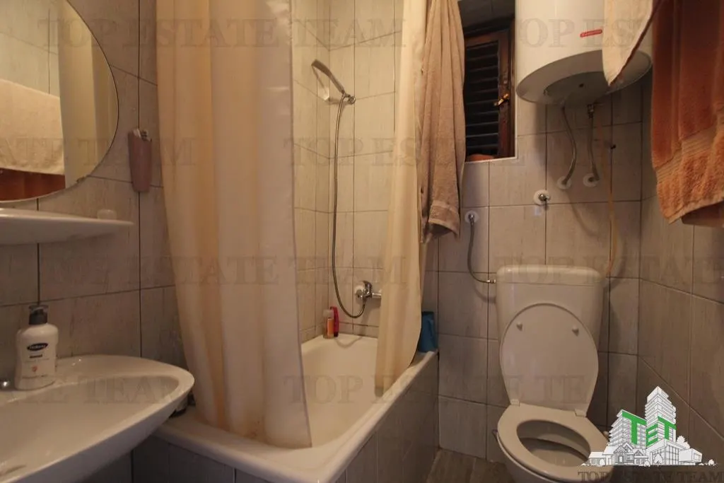 Villa for Sale in Herceg-Novi, Montenegro - foto 8