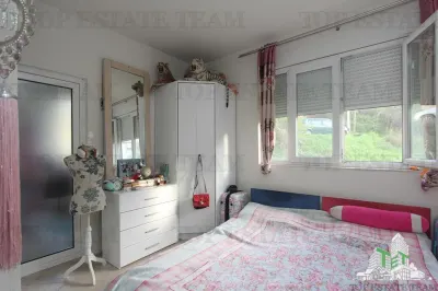 Apartment for Sale in Herceg-Novi, Montenegro - foto 3
