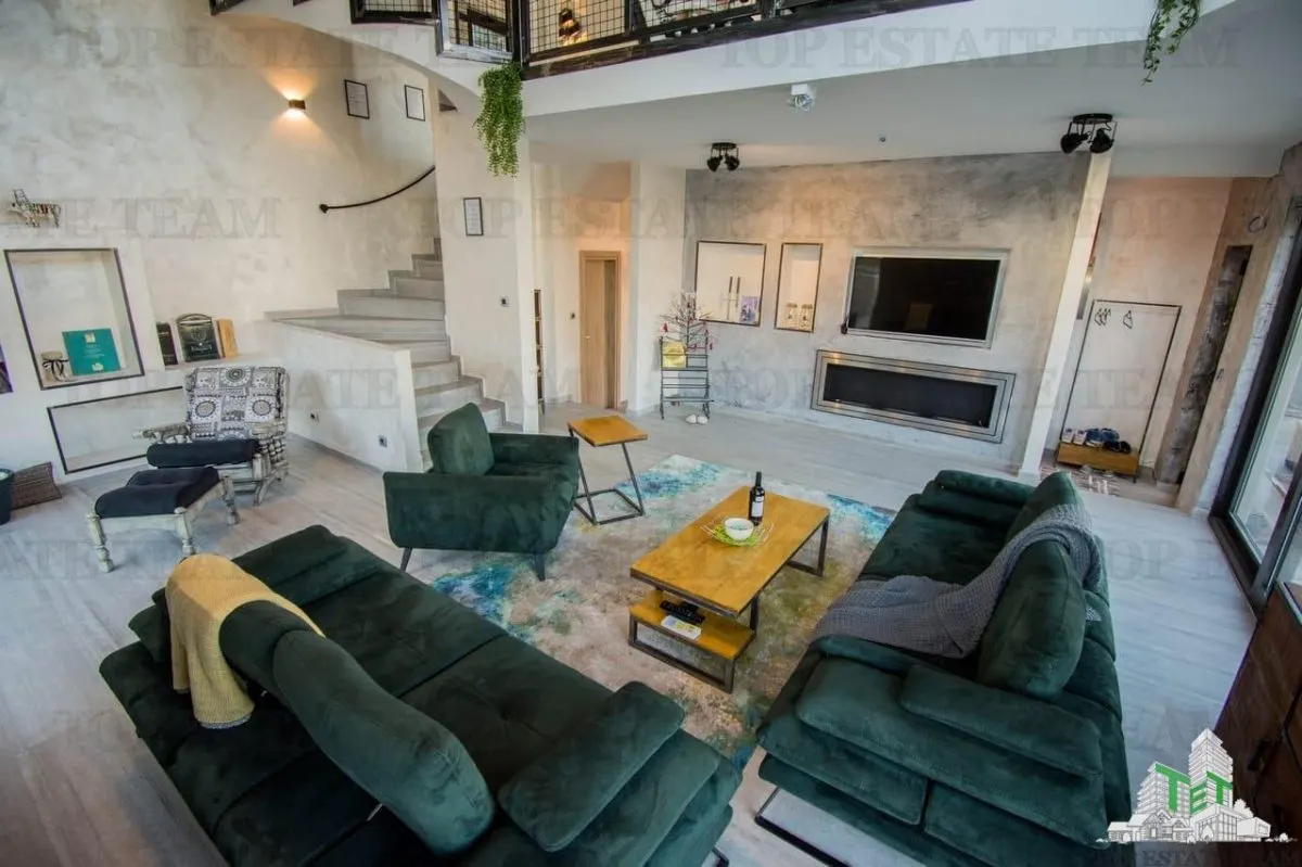 Villa for Sale in Kotor, Montenegro - foto 2
