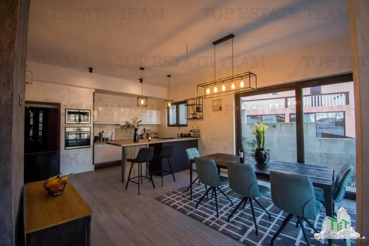 Villa for Sale in Kotor, Montenegro - foto 10