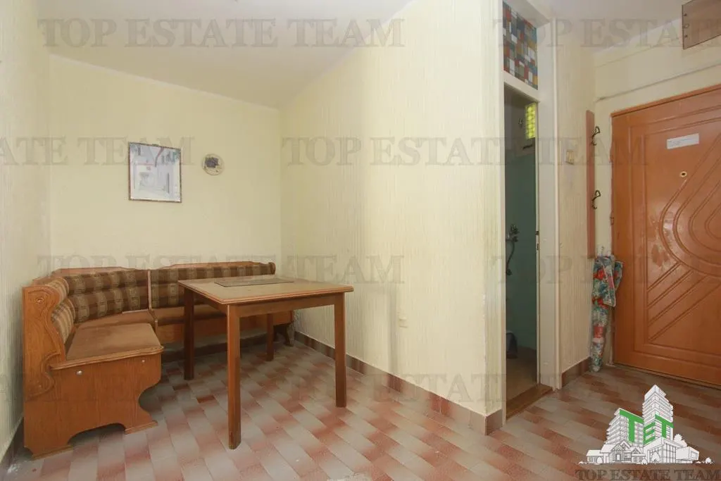 Apartment for Sale in Budva, Montenegro - foto 8