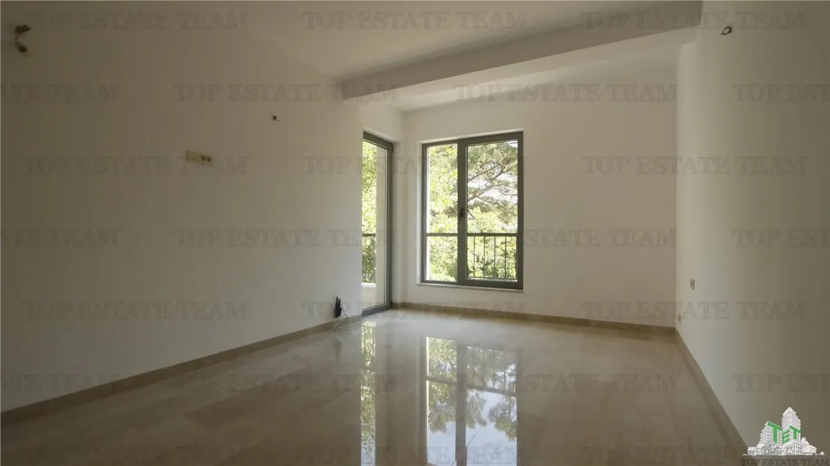Villa for Sale in Kotor, Montenegro - foto 15