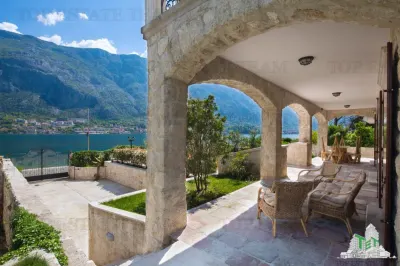 Villa for Sale in Bar, Montenegro - foto 6
